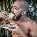 julian hierro teach how is the best way of healthy food in playa del carmen
